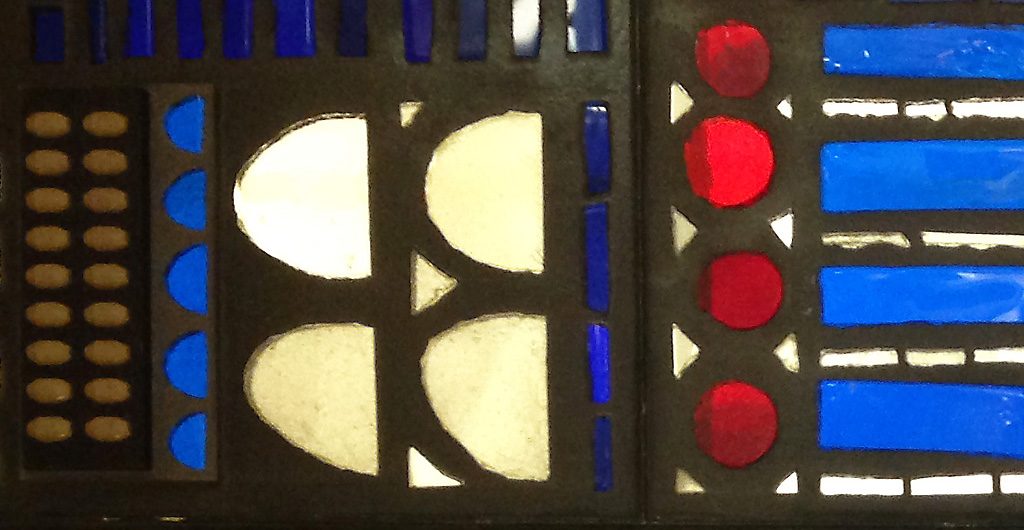 Detail des Reliefs im Vringstreff: Pralinen-Gussformen zu entdecken
