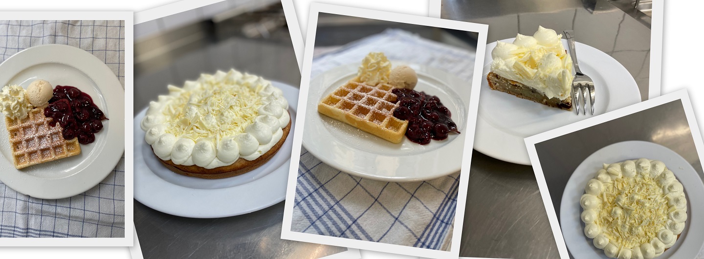 Waffeln und Kuchen im Café des Vringstreffs